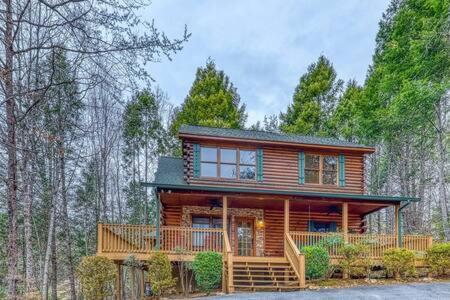Villa The Great Escape - Min From Parkway With Hot Tub Gatlinburg Exterior foto