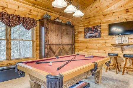 Villa The Great Escape - Min From Parkway With Hot Tub Gatlinburg Exterior foto