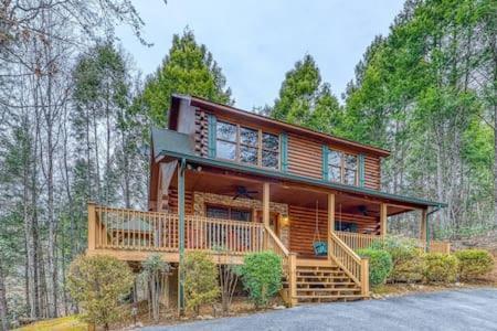 Villa The Great Escape - Min From Parkway With Hot Tub Gatlinburg Exterior foto